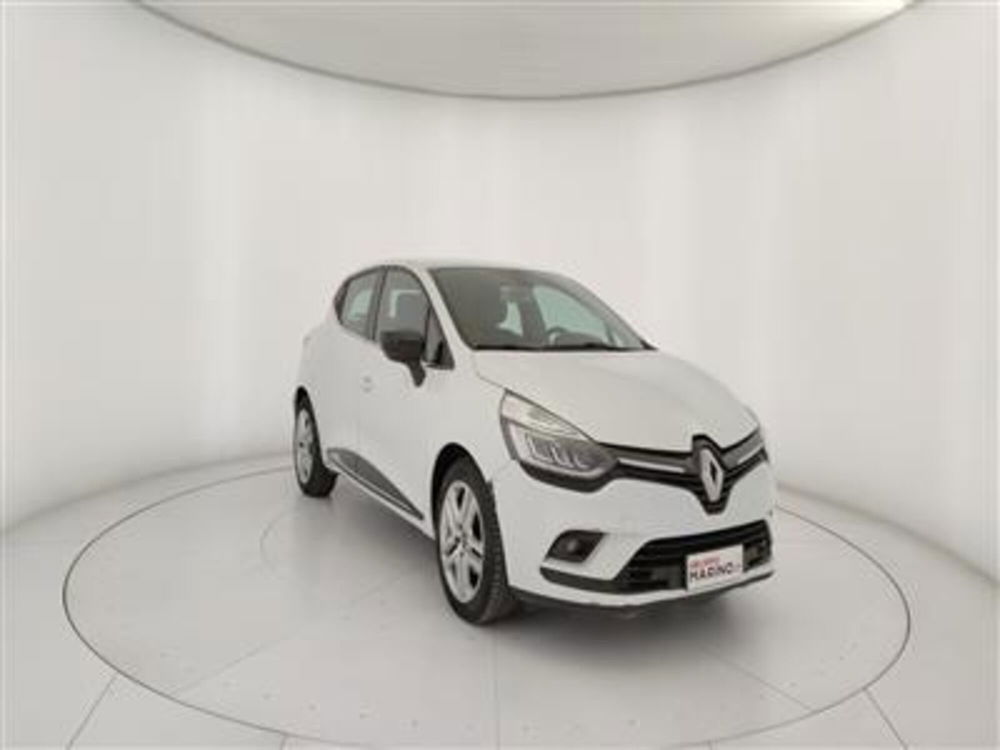 Renault Clio usata a Bari (11)