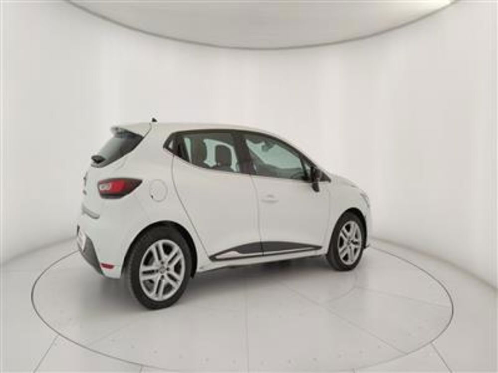 Renault Clio Sporter usata a Bari (8)