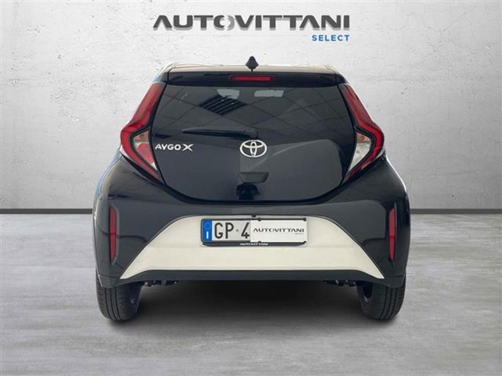 Toyota Aygo X usata a Como (4)