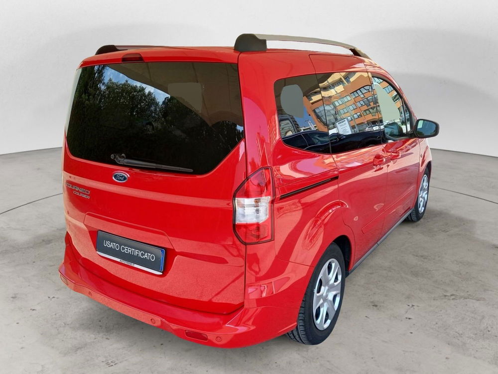 Ford Tourneo Courier usata a Bari (2)