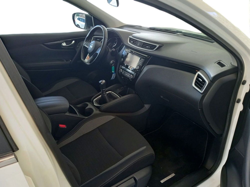 Nissan Qashqai usata a Bari (6)