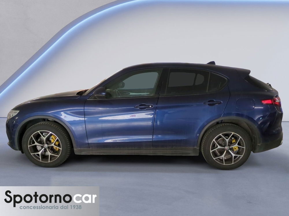 Alfa Romeo Stelvio usata a Milano (2)