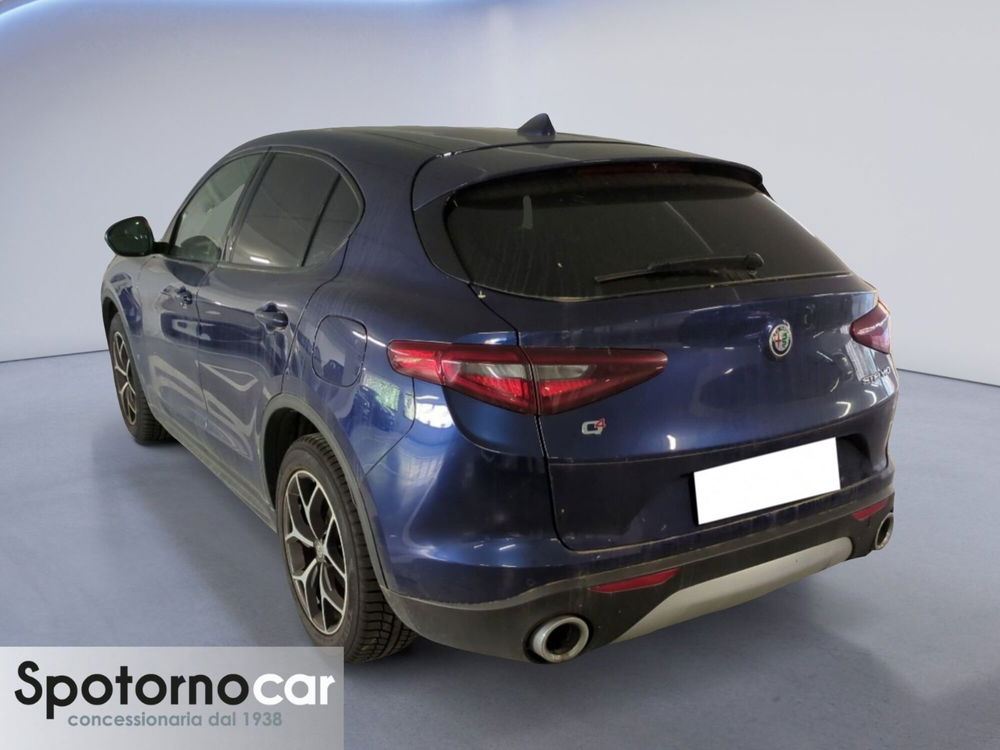 Alfa Romeo Stelvio usata a Milano (3)