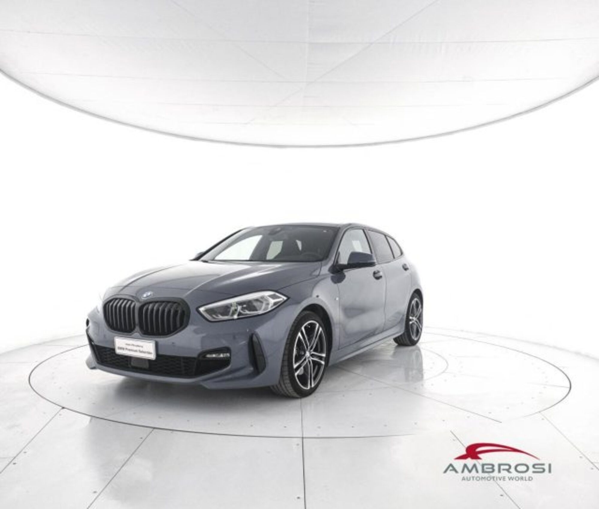 BMW Serie 1 116d 2.0 116CV cat 5 porte Attiva DPF  del 2021 usata a Corciano