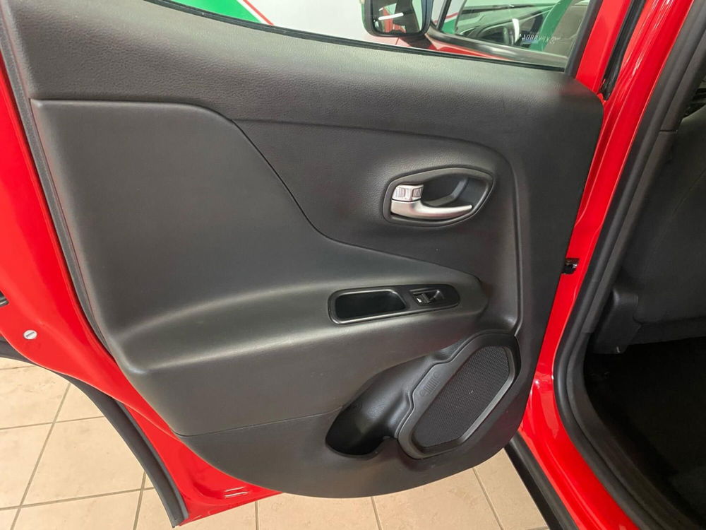 Jeep Renegade usata a Arezzo (16)