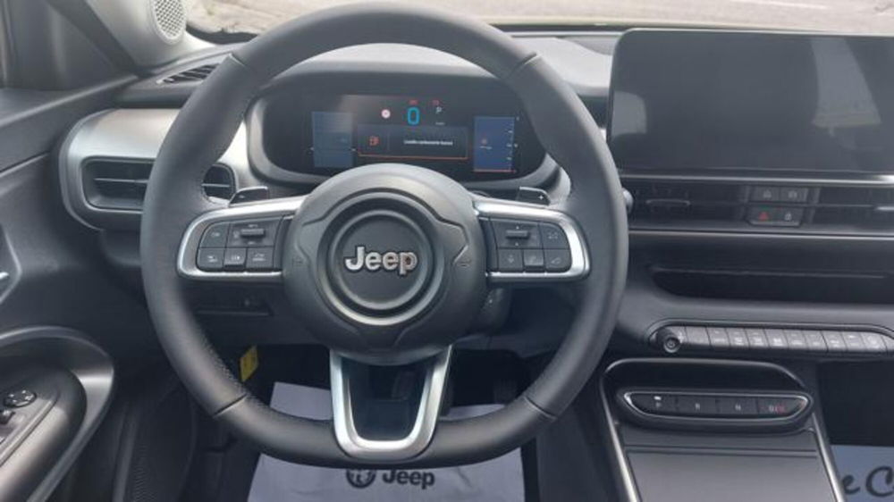 Jeep Avenger nuova a Padova (9)