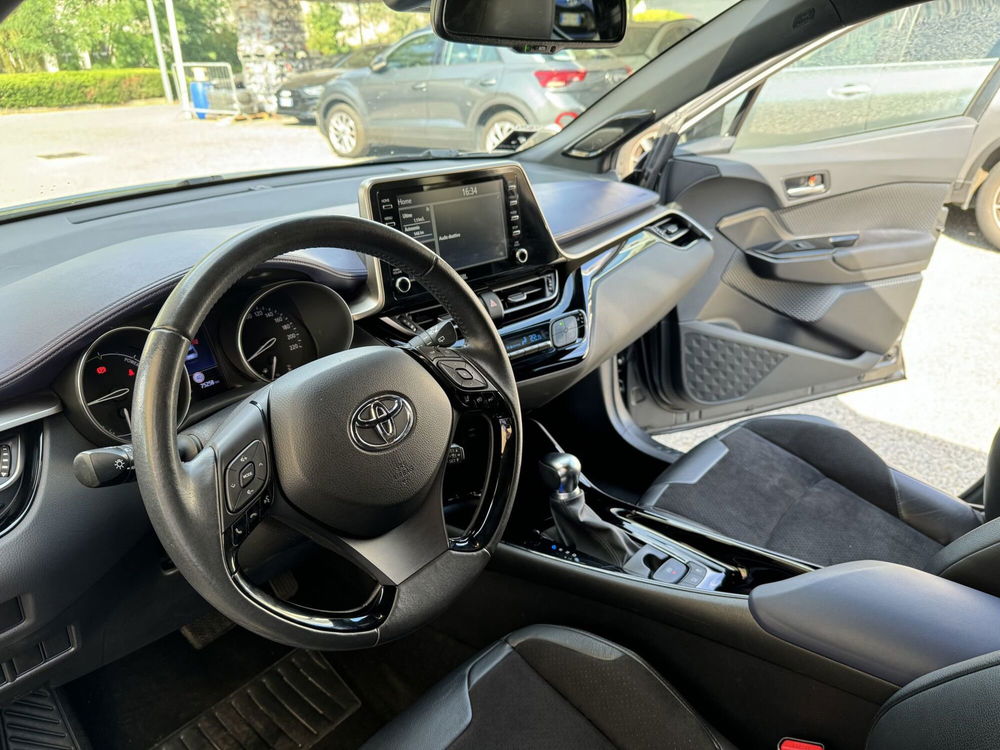 Toyota Toyota C-HR usata a Como (11)