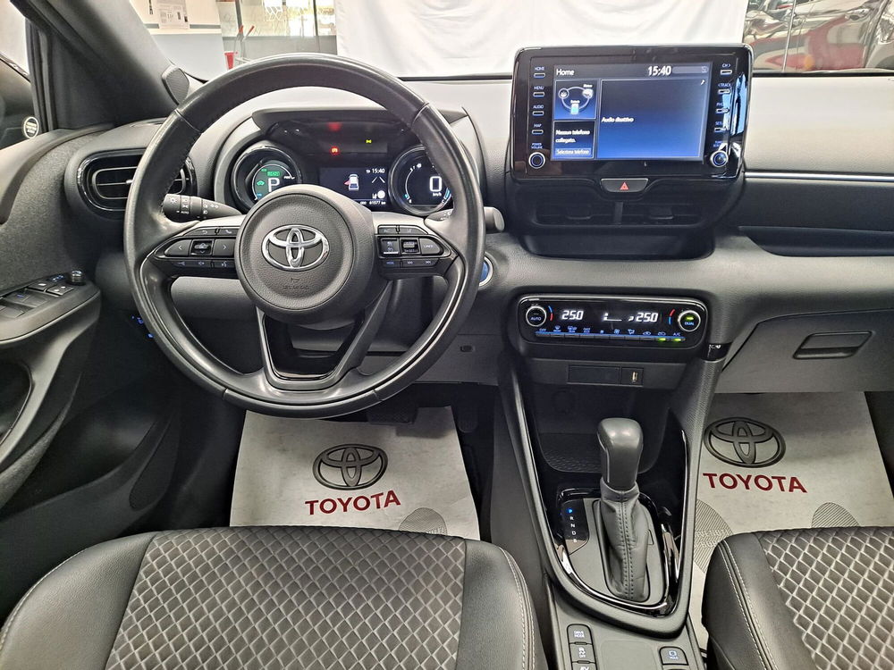 Toyota Yaris usata a Roma (11)