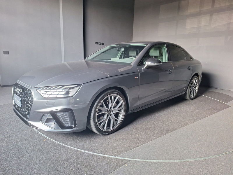 Audi A4 40 TDI quattro S tronic S line edition  del 2023 usata a Bergamo