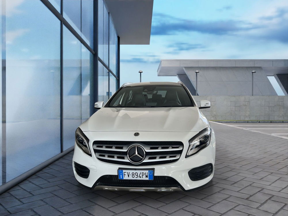 Mercedes-Benz GLA SUV usata a Cosenza (2)