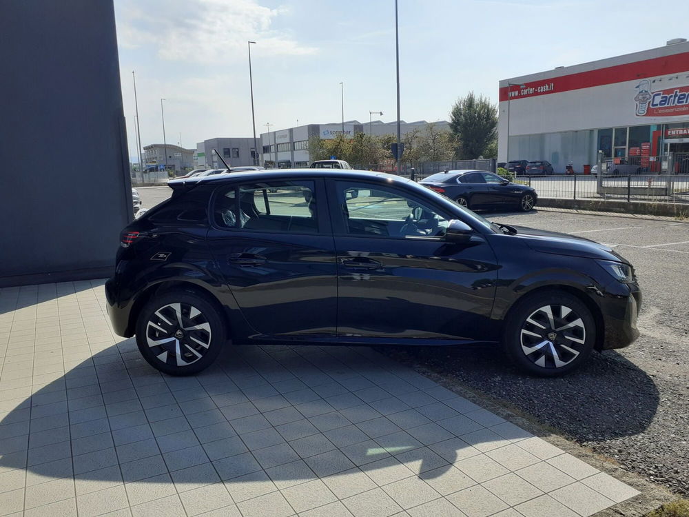 Peugeot 208 nuova a Parma (8)