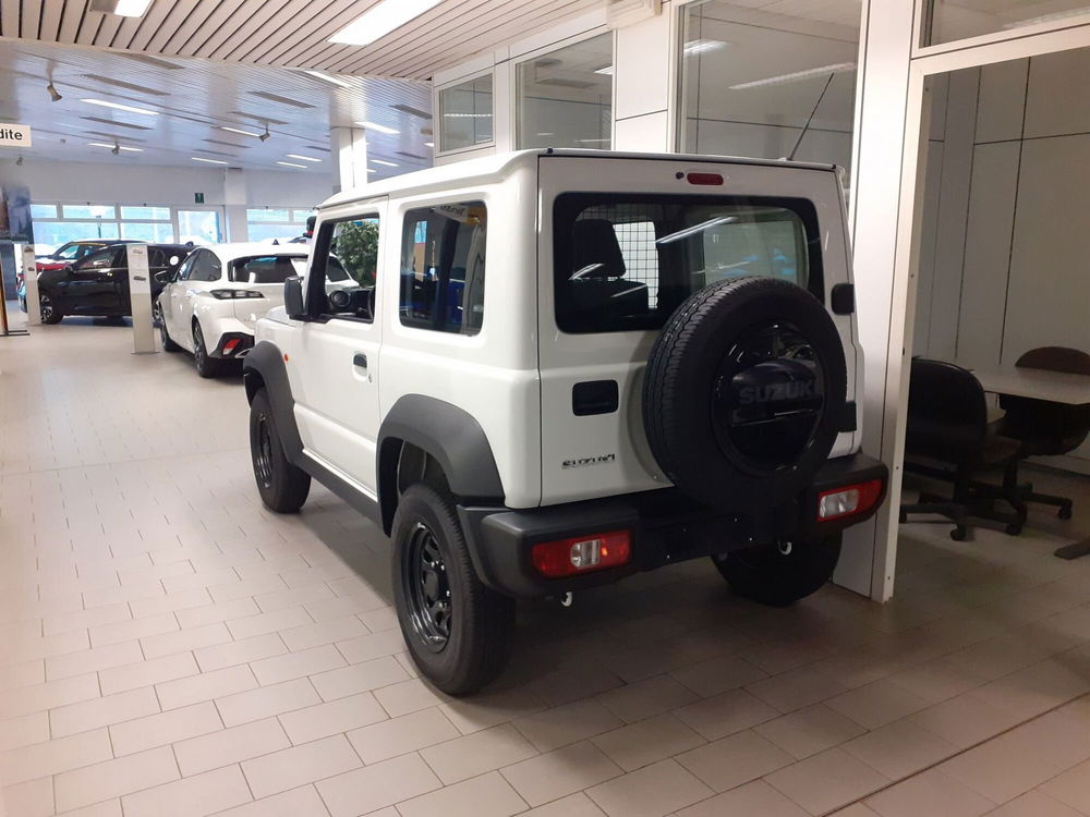 Suzuki Jimny nuova a Piacenza (3)