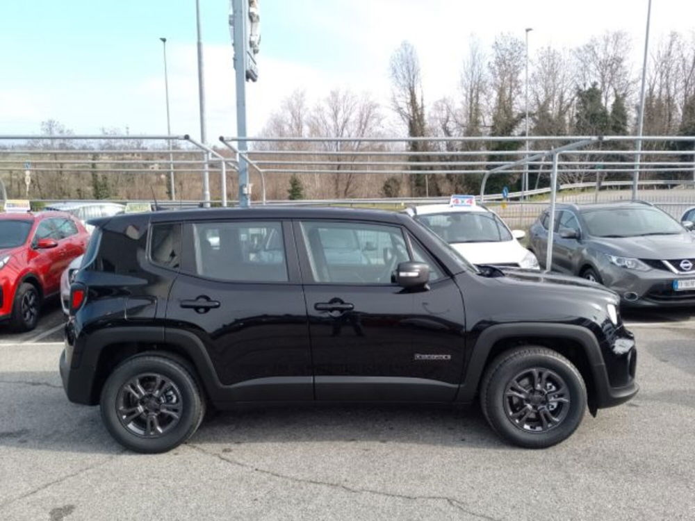 Jeep Renegade nuova a Brescia (4)