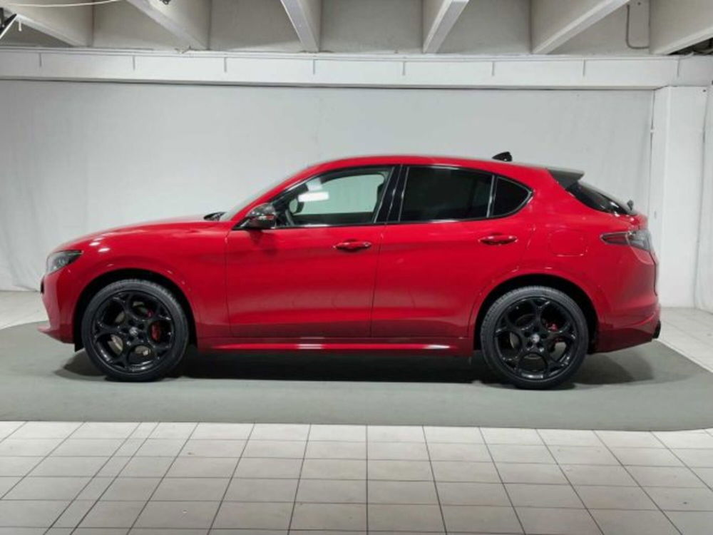 Alfa Romeo Stelvio nuova a Sondrio (2)