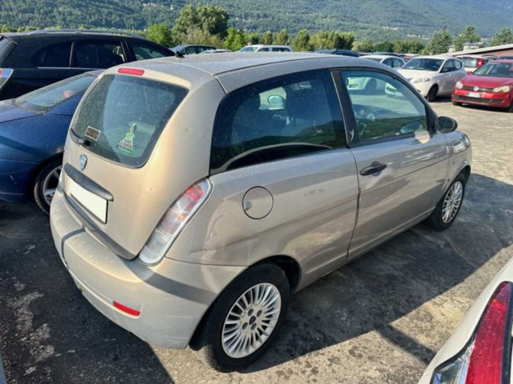 Lancia Ypsilon usata a Sondrio (3)