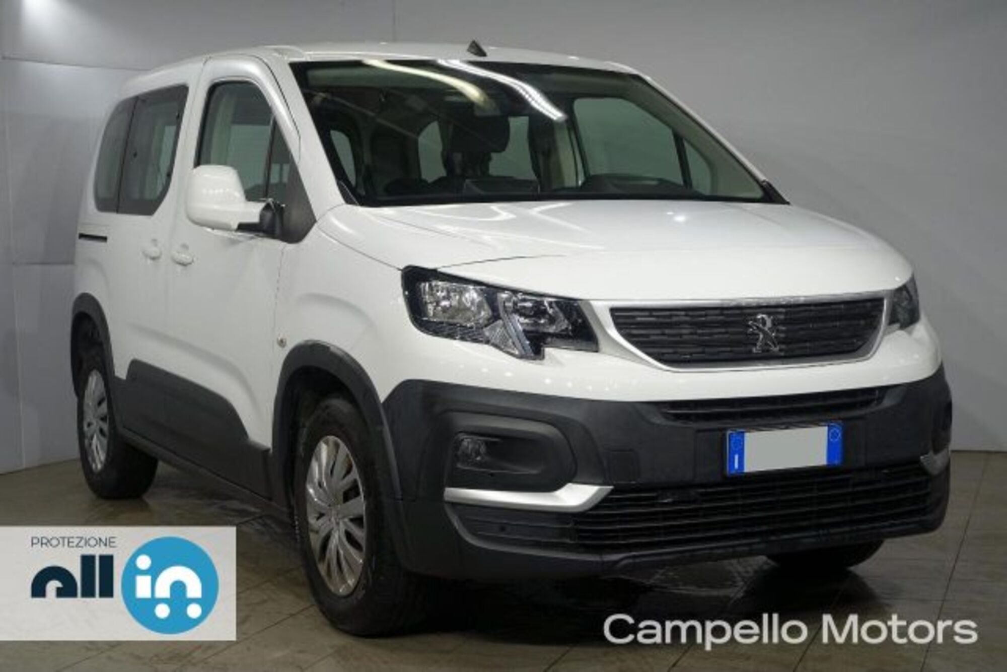 Peugeot Rifter BlueHDi 100 Active Standard del 2020 usata a Venezia