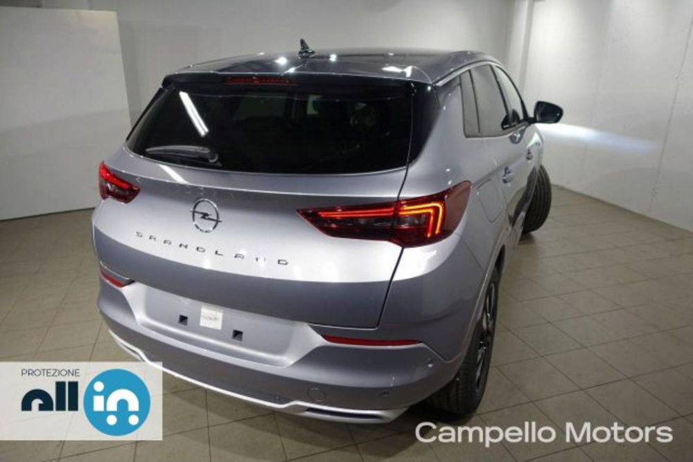 Opel Grandland X nuova a Venezia (3)