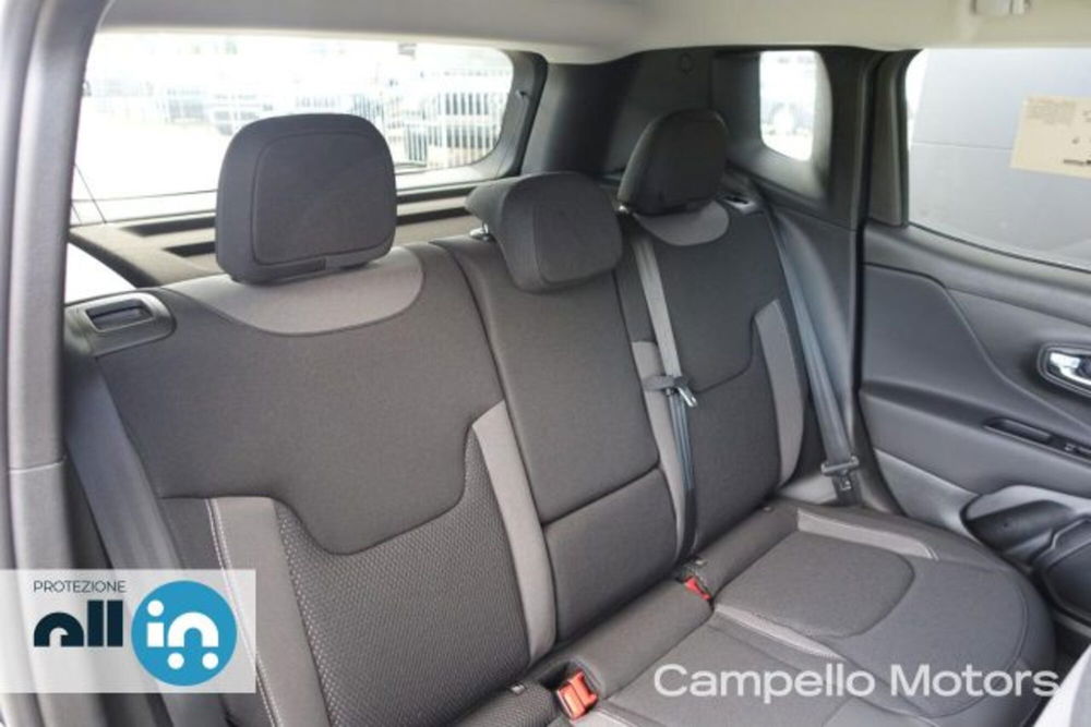 Jeep Renegade nuova a Venezia (8)