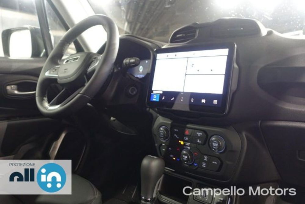 Jeep Renegade nuova a Venezia (14)