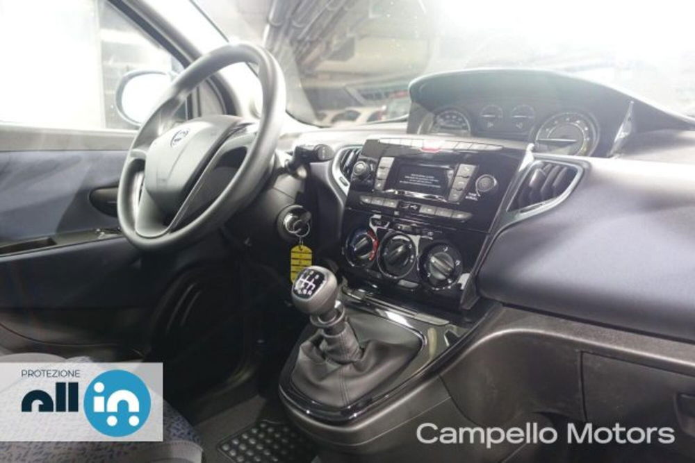 Lancia Ypsilon nuova a Venezia (13)