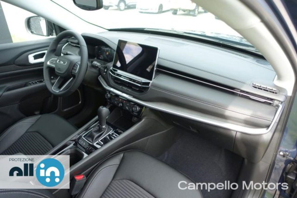 Jeep Compass nuova a Venezia (8)