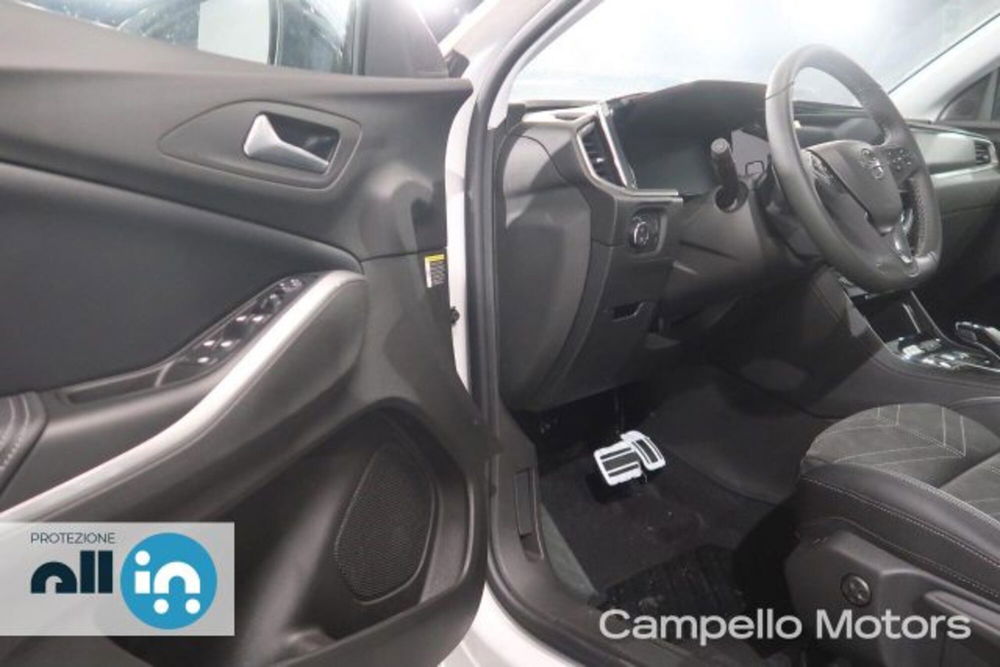 Opel Grandland X nuova a Venezia (16)