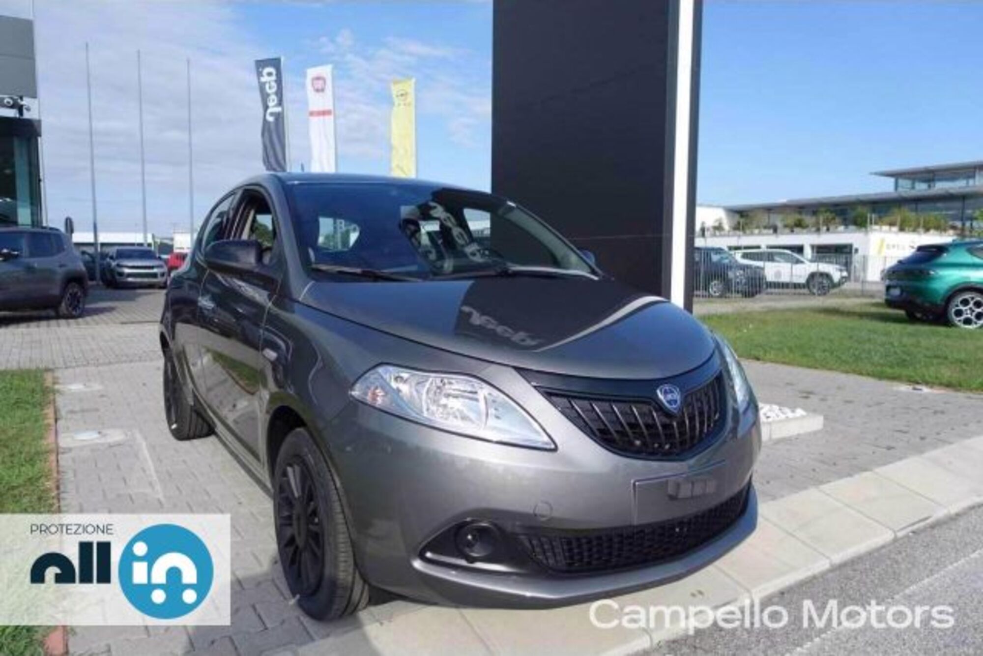 Lancia Ypsilon 1.0 FireFly 5 porte S&amp;S Hybrid Ecochic Silver  nuova a Venezia