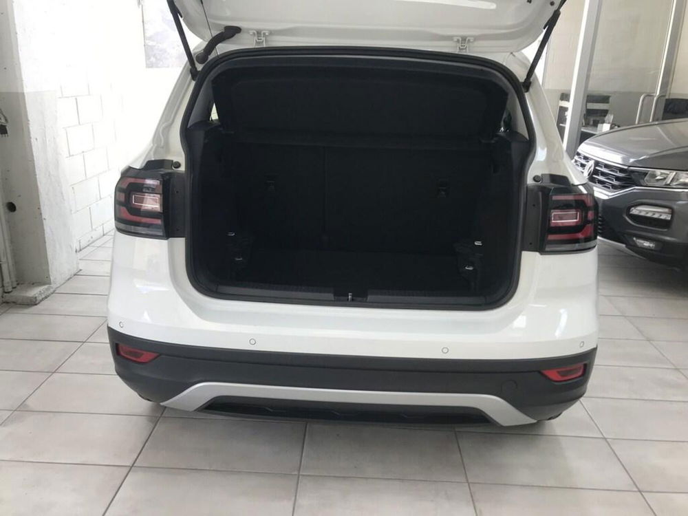 Volkswagen T-Cross usata a Milano (6)