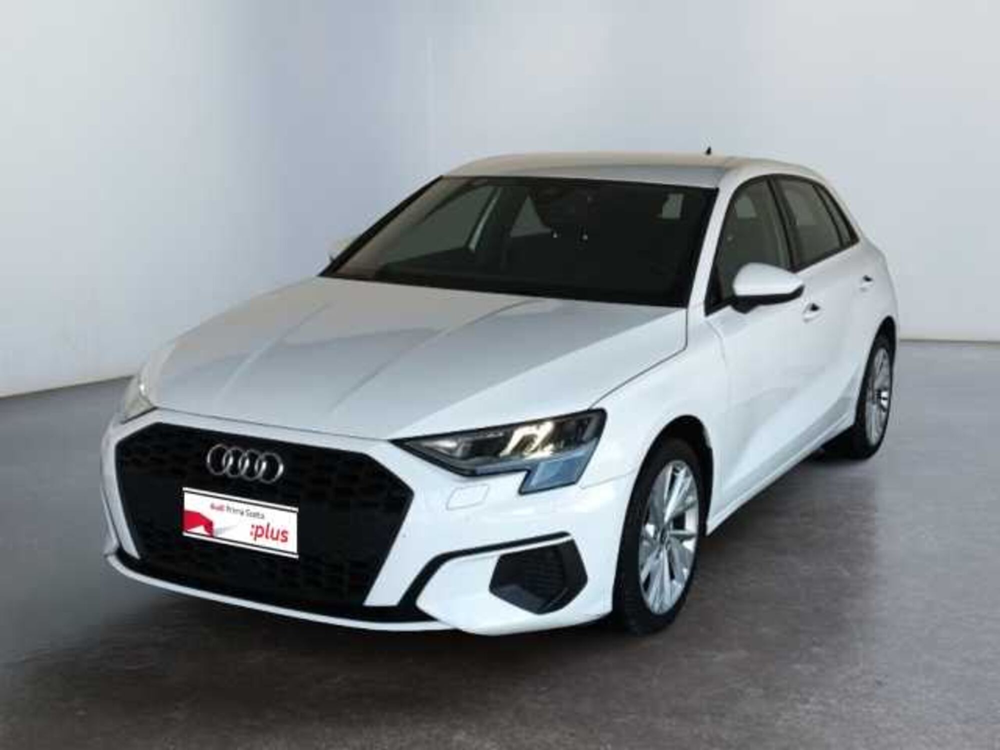 Audi A3 Sportback 30 TDI Business  del 2021 usata a Lucca