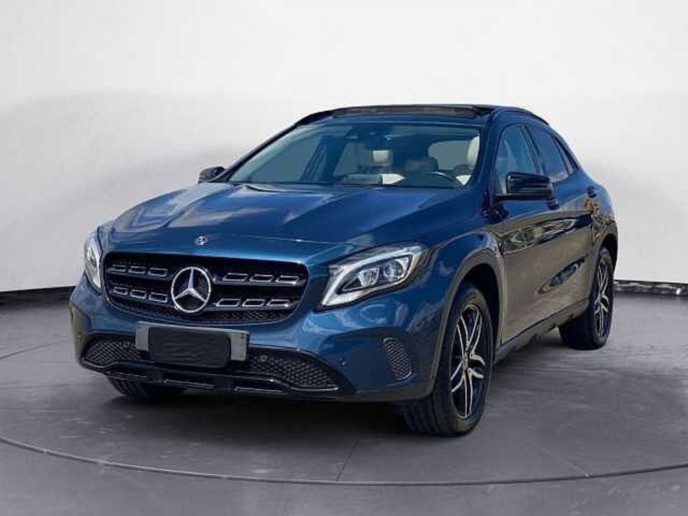 Mercedes-Benz GLA SUV usata a Potenza