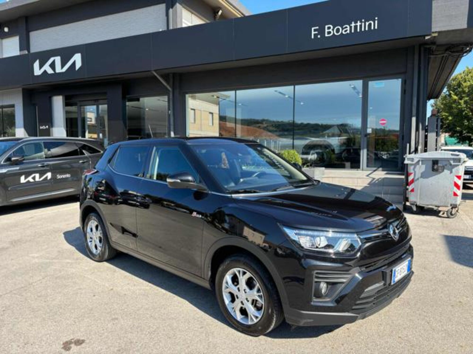 Ssangyong Tivoli 1.2 GDI Turbo 2WD Comfort del 2021 usata a Pesaro