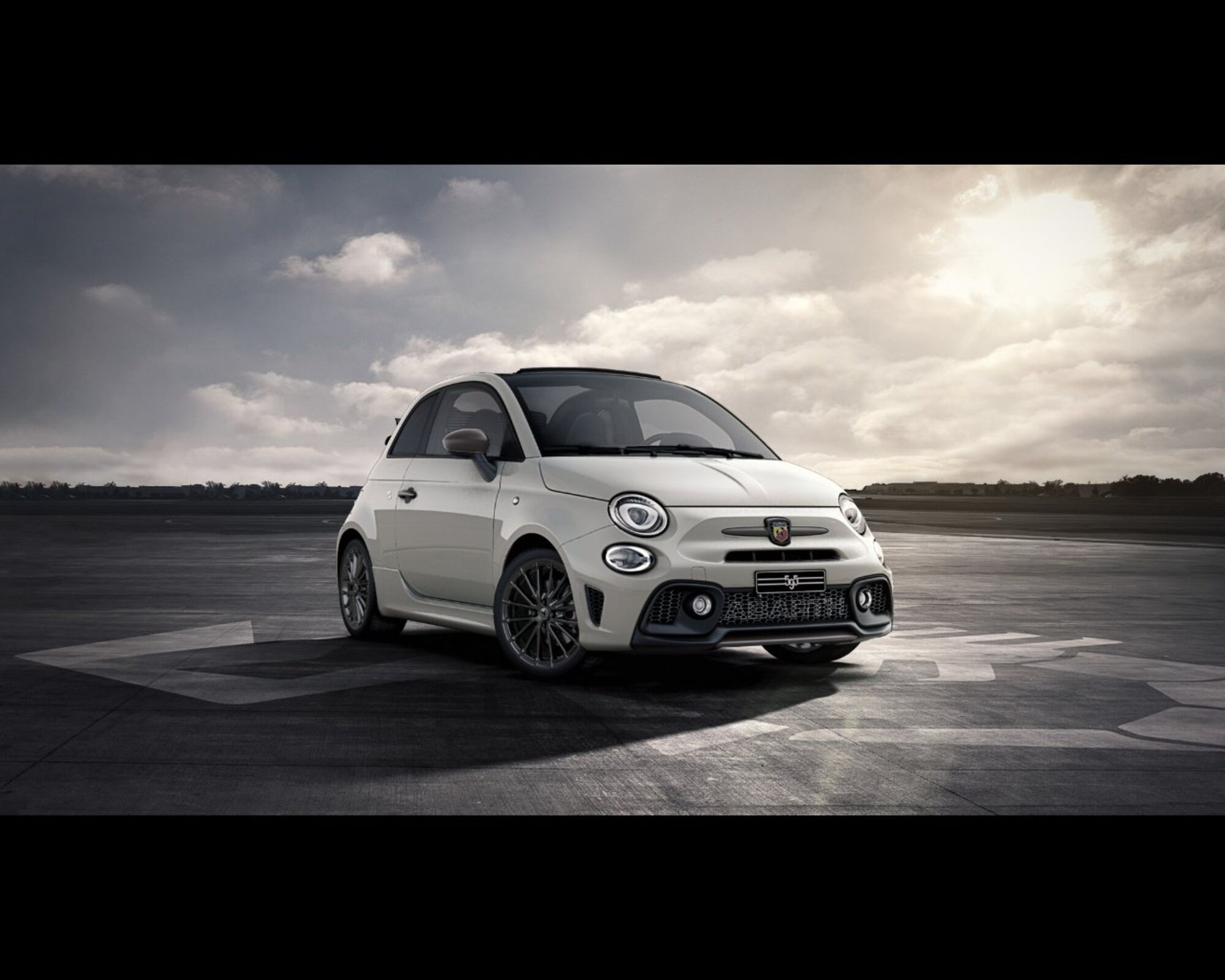 Abarth 595 Cabrio 595C 1.4 t-jet Turismo 165cv nuova a Torino