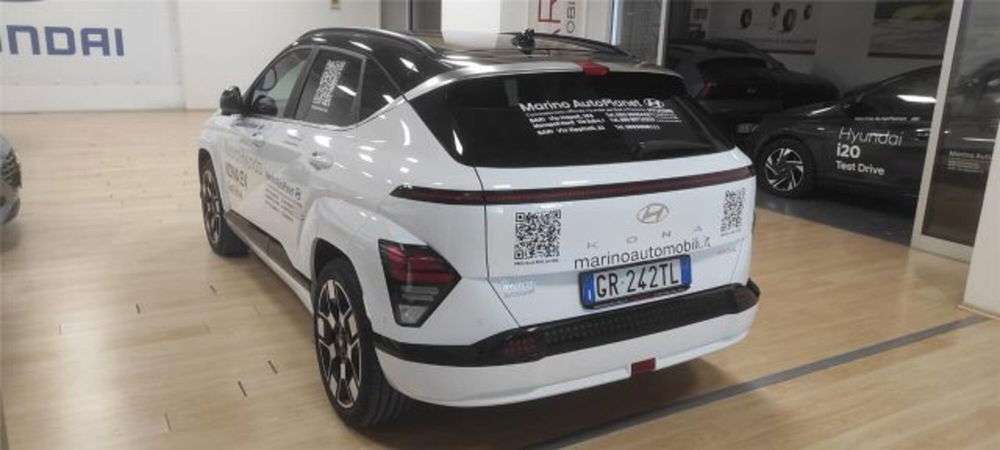 Hyundai Kona usata a Bari (6)