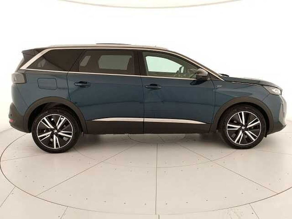 Peugeot 5008 usata a Caserta (7)