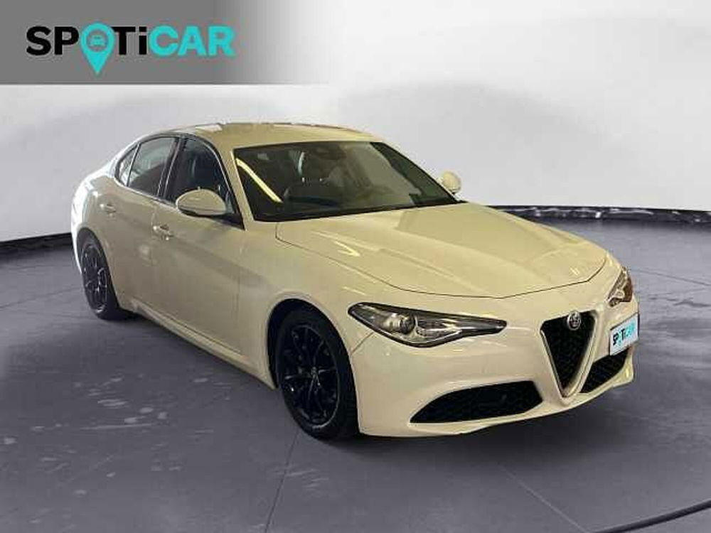 Alfa Romeo Giulia usata a Treviso (3)