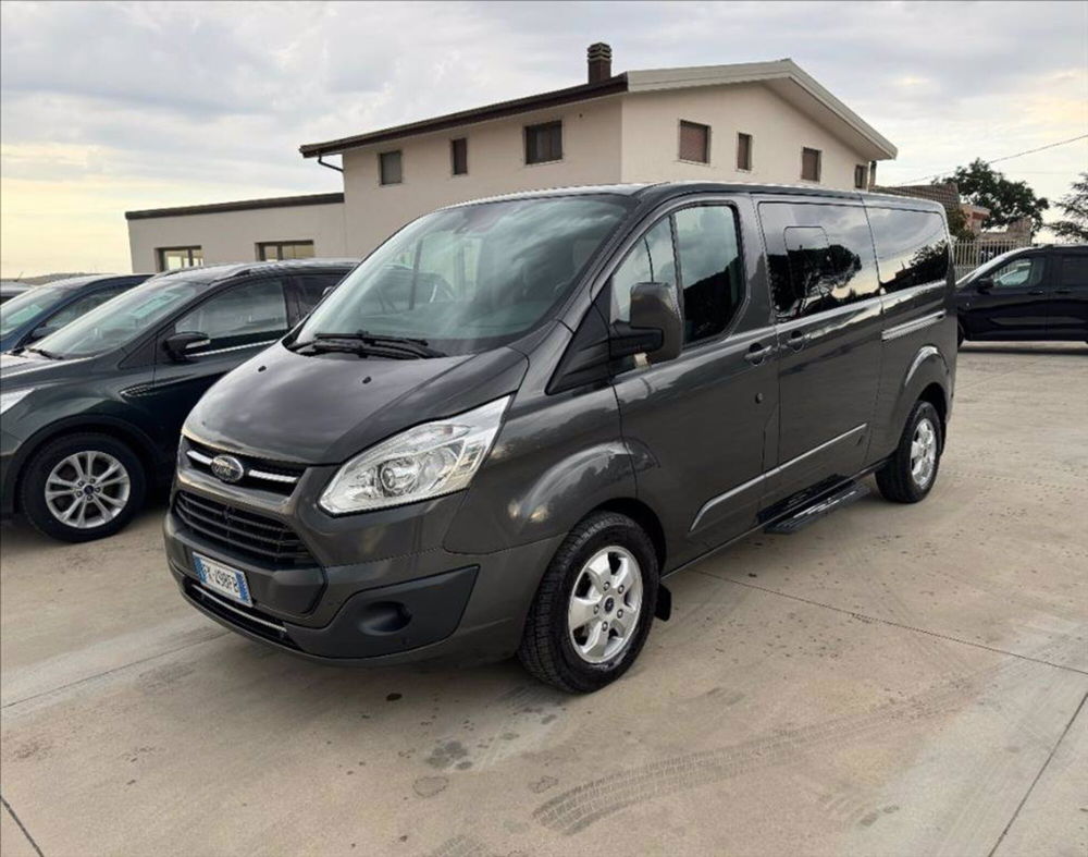 Ford Tourneo Custom usata a Matera (2)