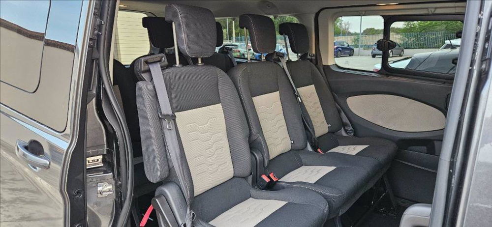 Ford Tourneo Custom usata a Matera (7)