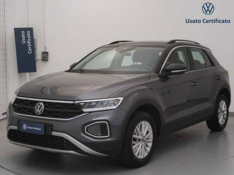 Volkswagen T-Roc 1.5 tsi Life dsg del 2022 usata a Busto Arsizio