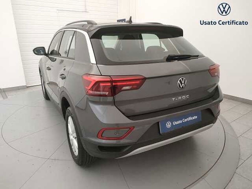 Volkswagen T-Roc usata a Varese (8)