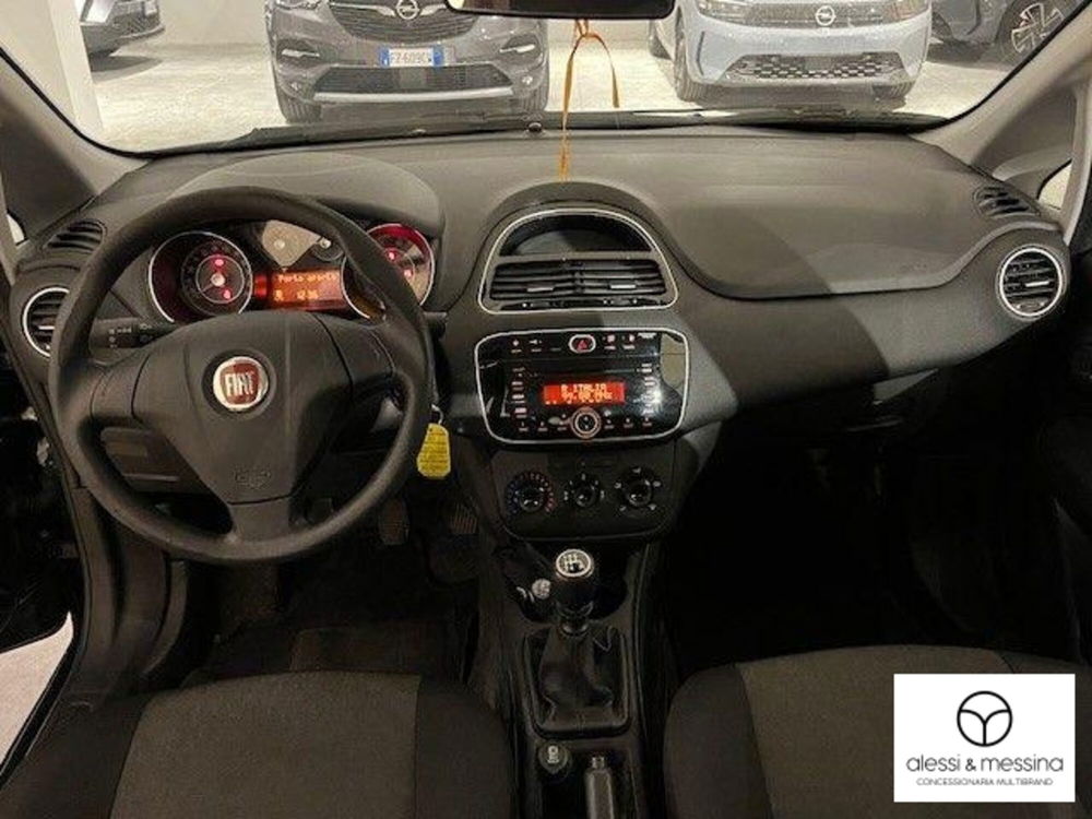 Fiat Punto usata a Catania (11)