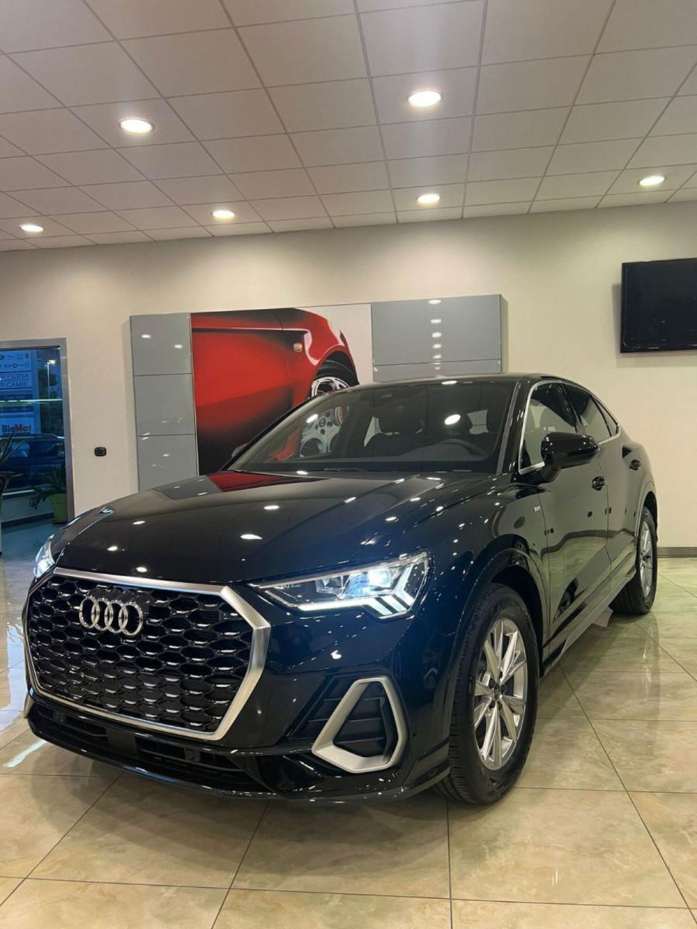 Audi Q3 Sportback nuova a Napoli