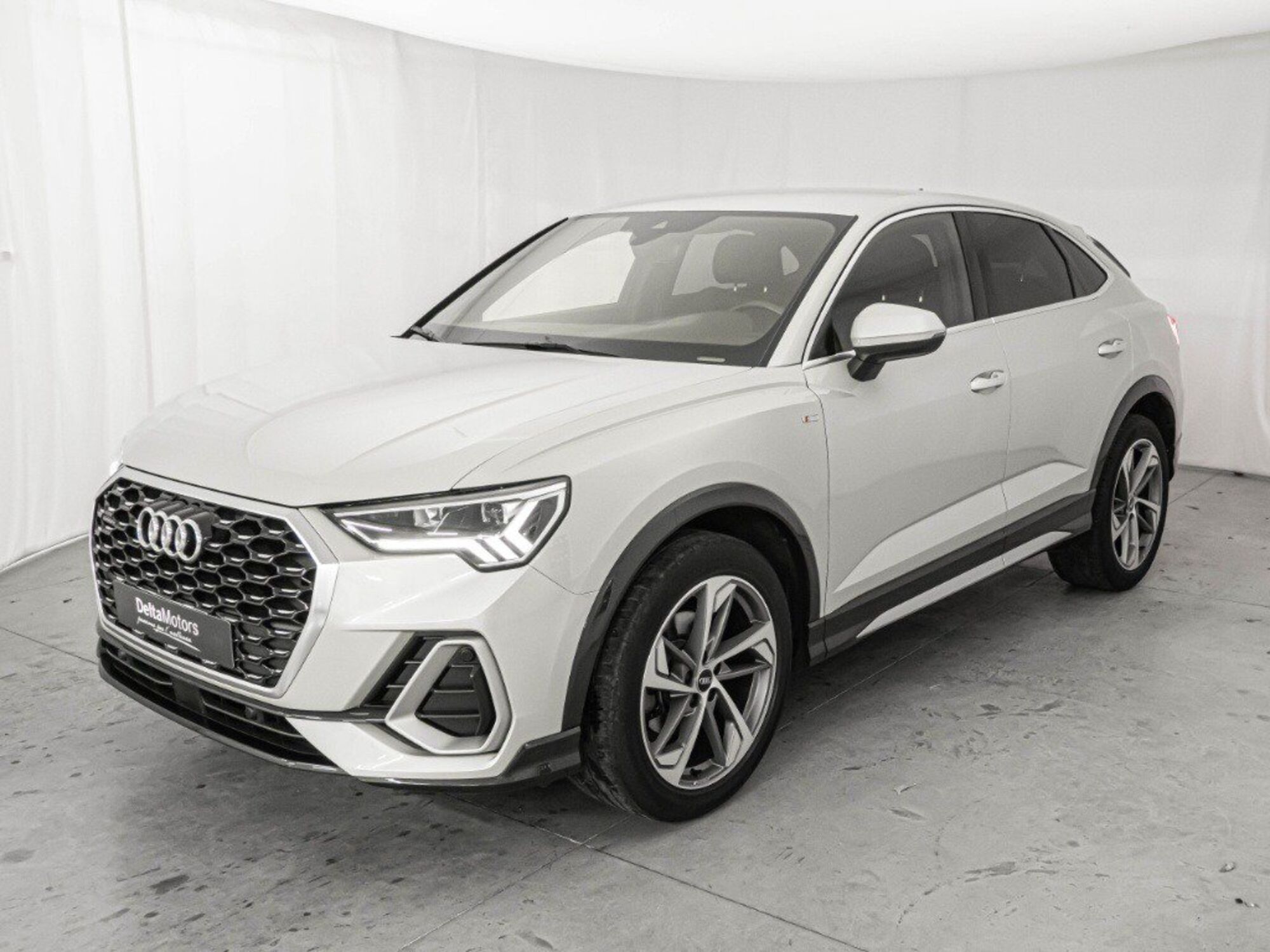 Audi Q3 Sportback 35 TDI quattro edition del 2019 usata a Montecosaro