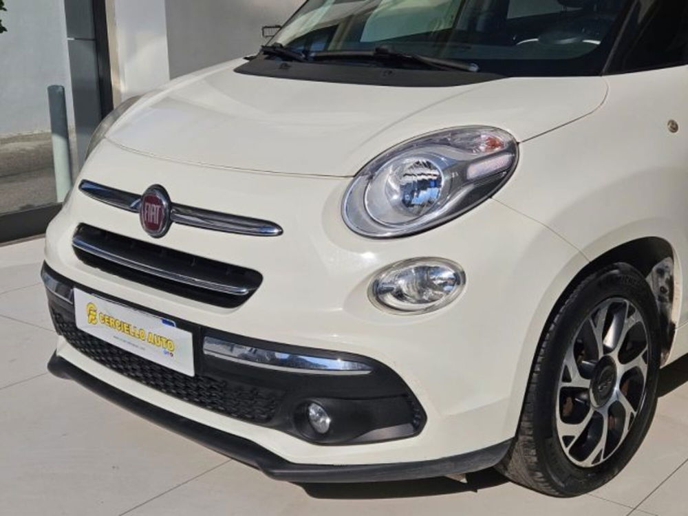 Fiat 500L usata a Napoli (2)