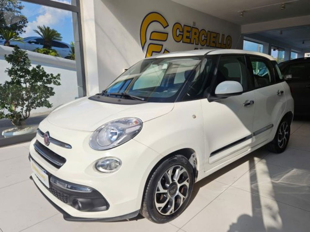 Fiat 500L usata a Napoli (3)