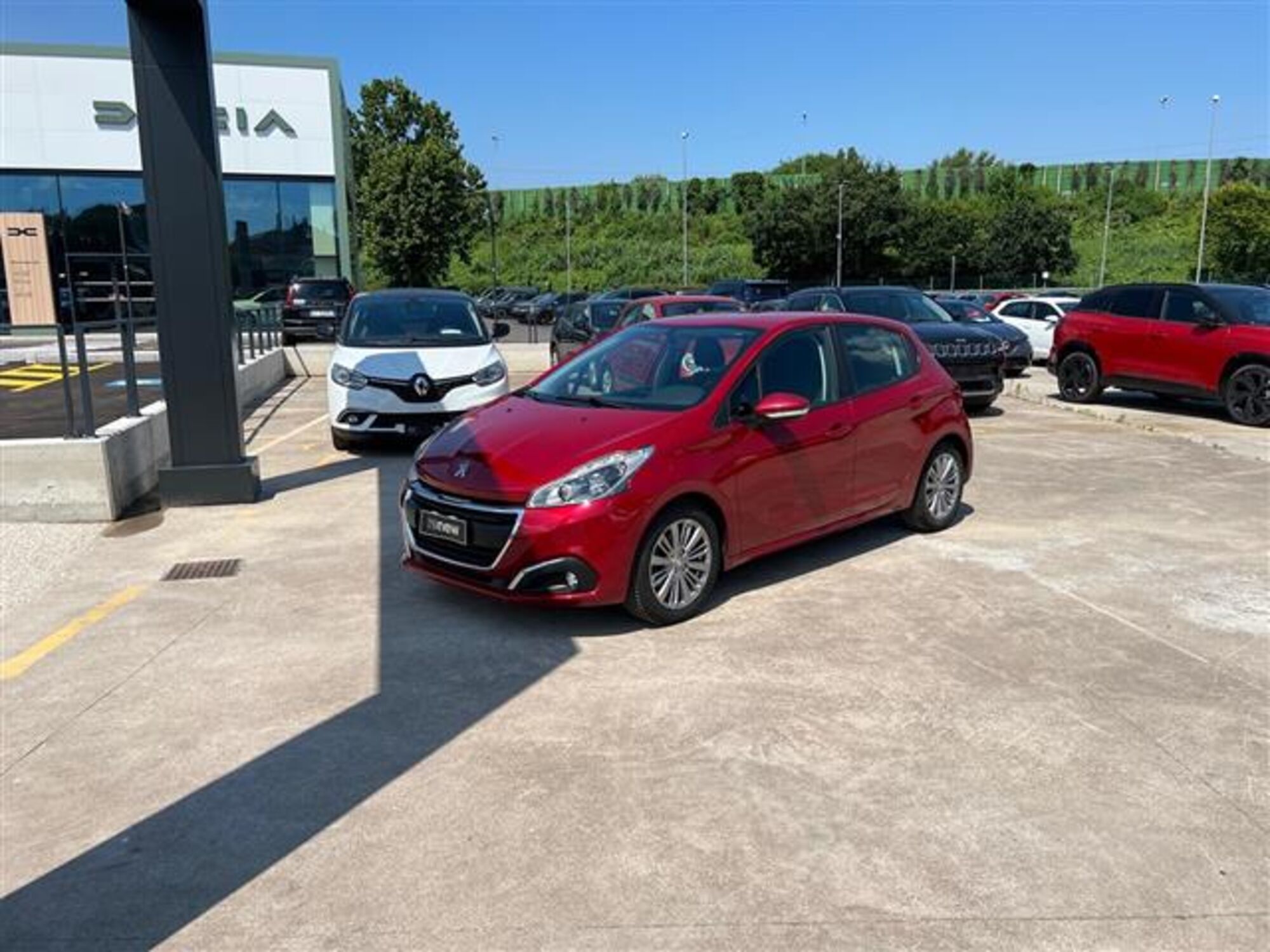 Peugeot 208 1.2 puretech Allure s&amp;s 100cv del 2017 usata a Albignasego