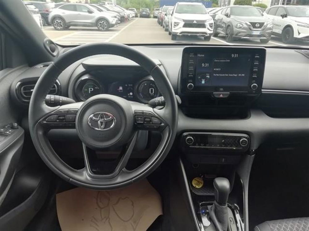 Toyota Yaris Cross usata a Asti (13)