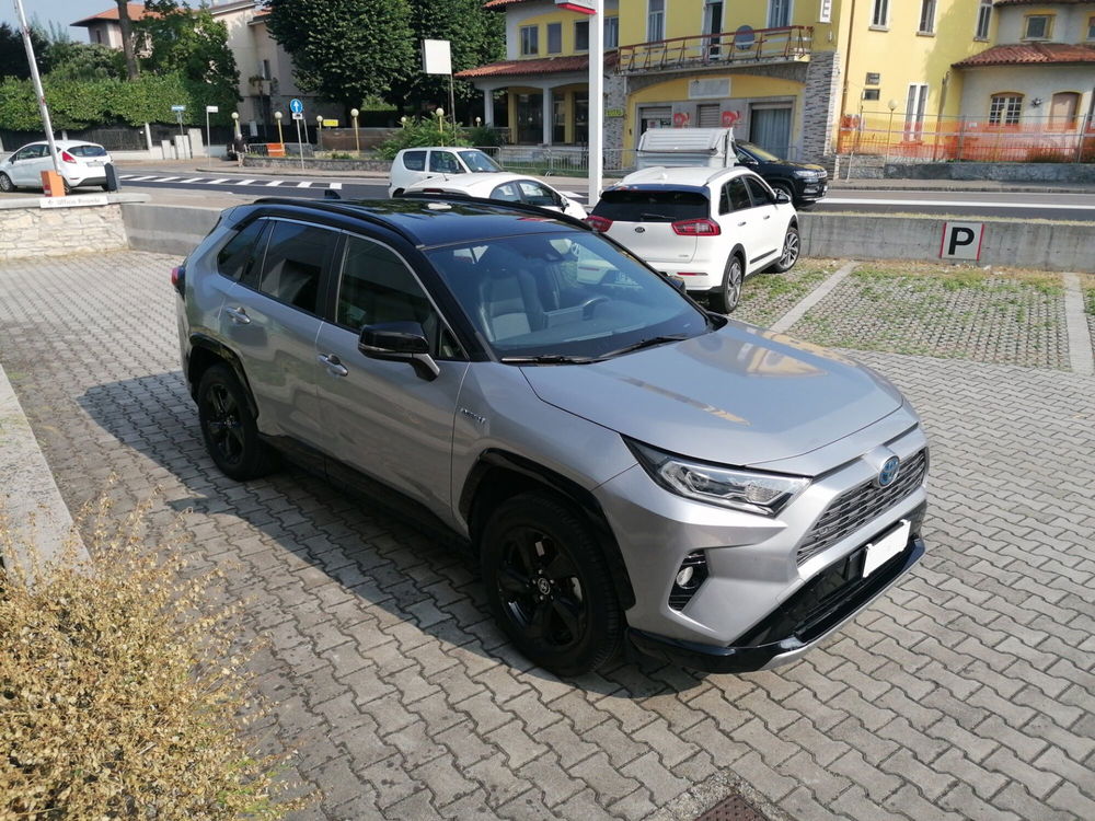 Toyota Rav4 usata a Brescia (3)