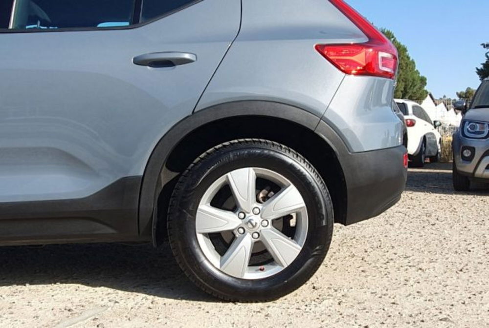 Volvo XC40 usata a Oristano (10)