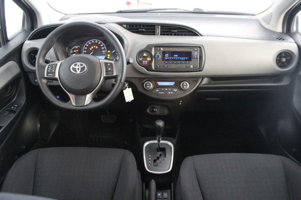 Toyota Yaris usata a Potenza (7)