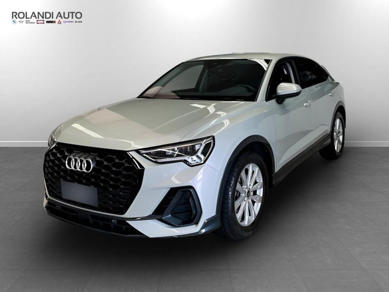 Audi Q3 Sportback Sportback 35 1.5 tfsi Business Plus s-tronic del 2023 usata a Tortona